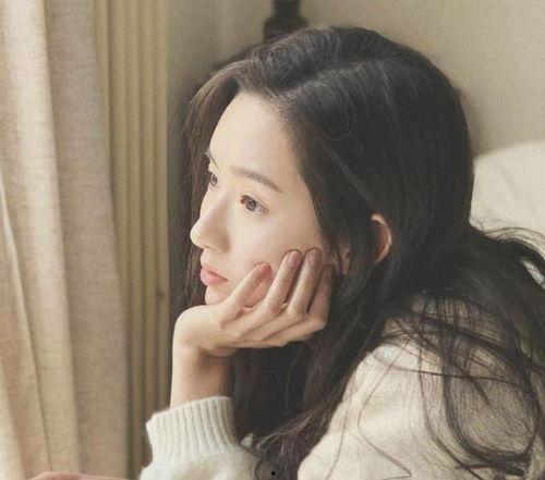 关于娱乐圈爆料的博主名字,揭秘明星幕后真相